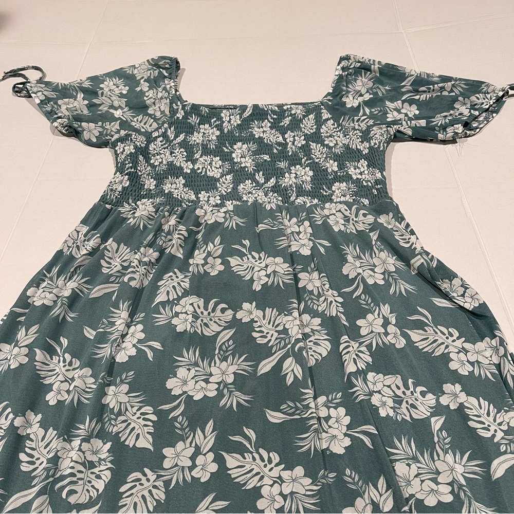 Siren Lily Women Petite XL Maxi Floral Dress Smocked Tiered Lined Boho Resort - Picture 6 of 15